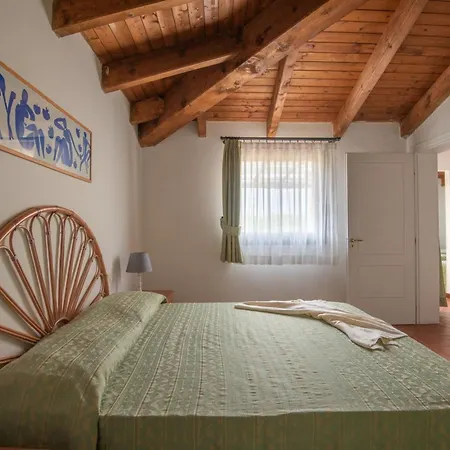 Mare Blu With Pool, Country Village, Stintino *