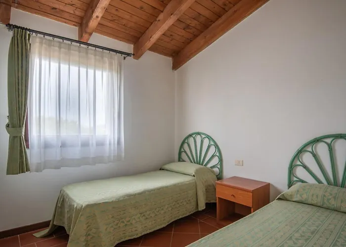 Daire Mare Blu With Pool, Country Village, Stintino *